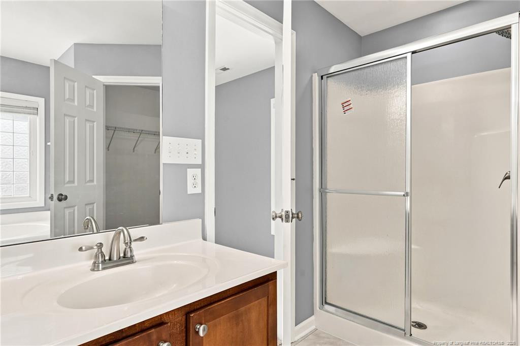 5824 Nesee Street Property Photo 20