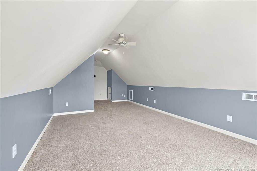 5824 Nesee Street Property Photo 28