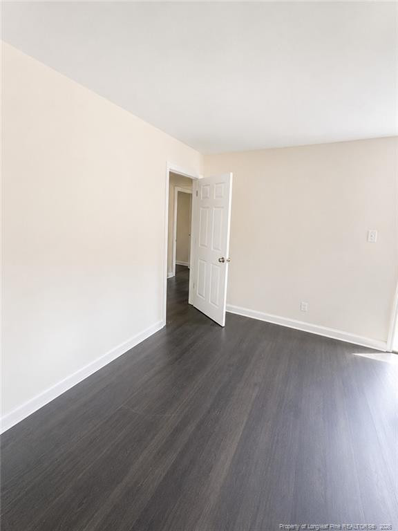 5324 Williamsburgh Drive Property Photo 3