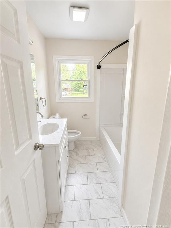 5324 Williamsburgh Drive Property Photo 6