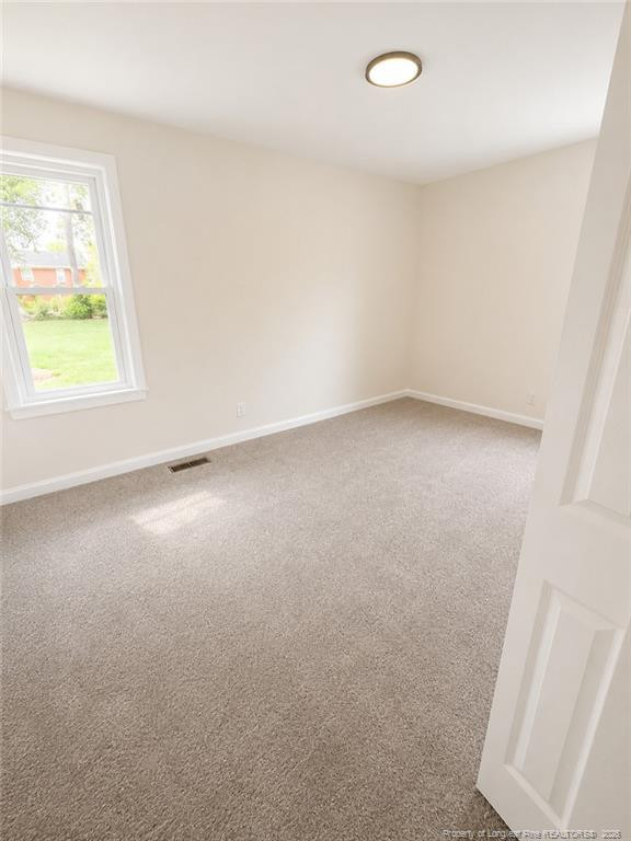 5324 Williamsburgh Drive Property Photo 7