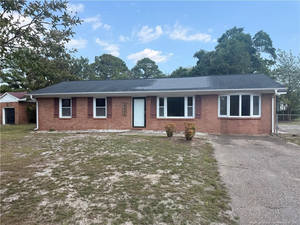 4805 Fellows Court Property Photo 1