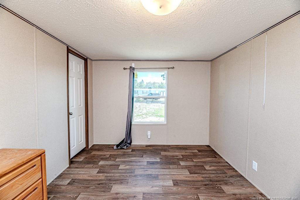 211 Pine Oak Property Photo 26
