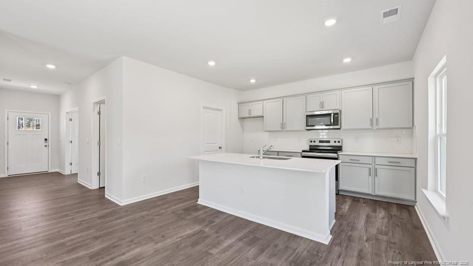 3065 Platinum Circle Property Photo 7