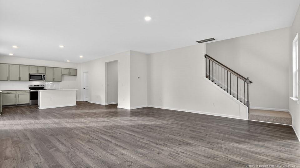 193 Rashford Way Property Photo 4