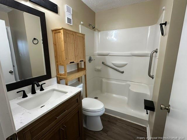 110 Lake Place Condo Drive Property Photo 9