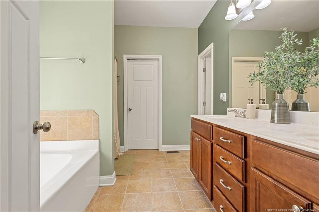1734 Irish Boulevard Property Photo 21