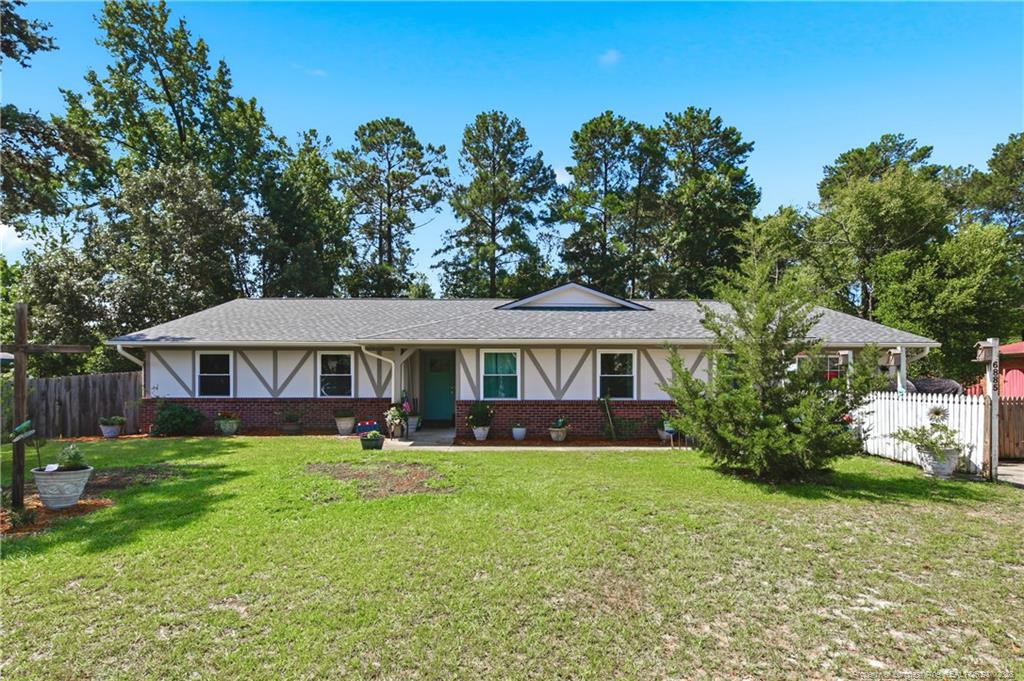 6885 Buttermere Drive Property Photo 1