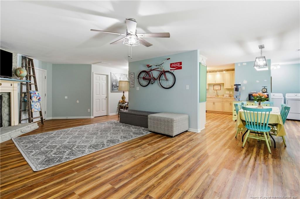 6885 Buttermere Drive Property Photo 11
