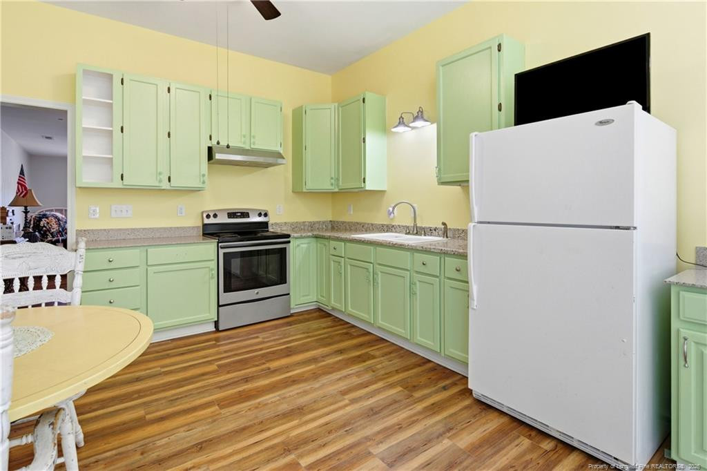 6885 Buttermere Drive Property Photo 40