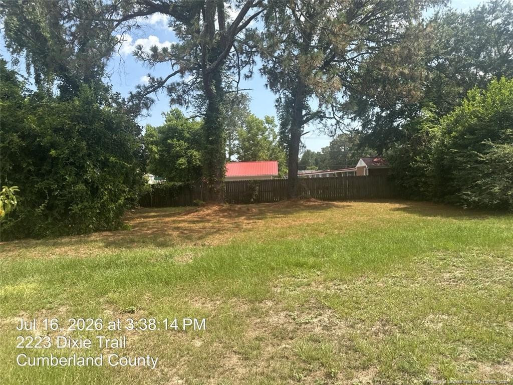 2223 Dixie Trail Property Photo 5