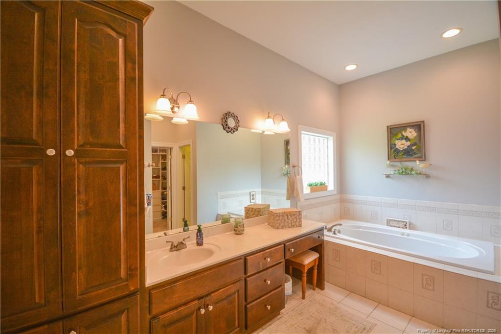 92 Golf Drive Property Photo 14