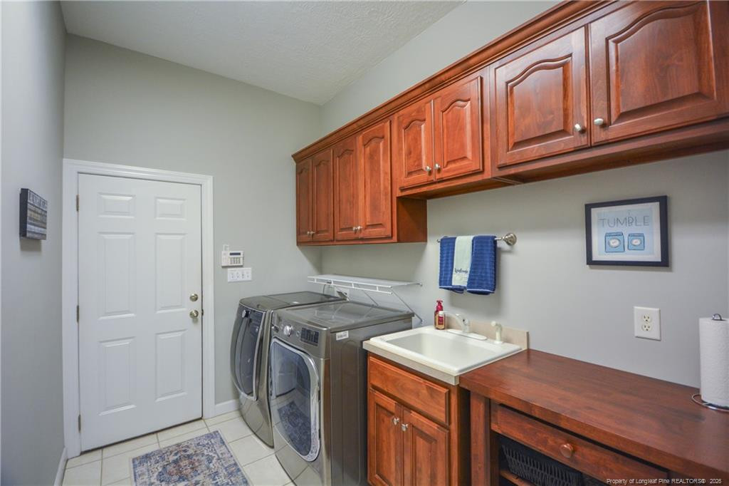 92 Golf Drive Property Photo 17