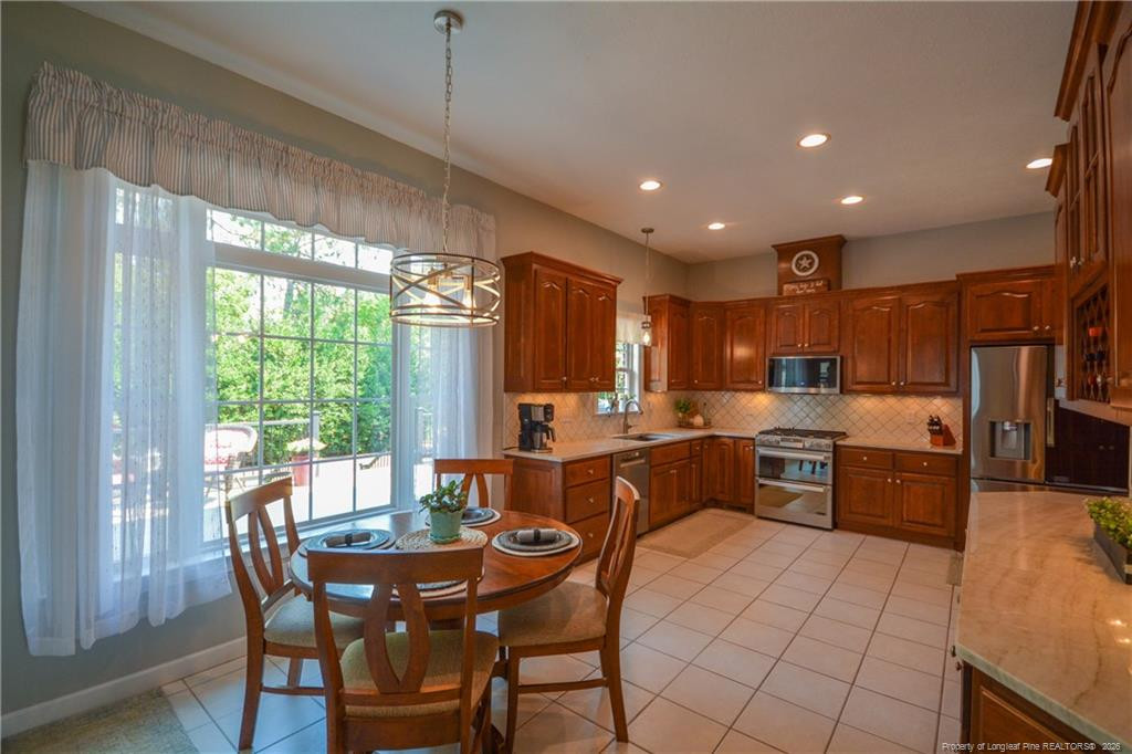 92 Golf Drive Property Photo 21