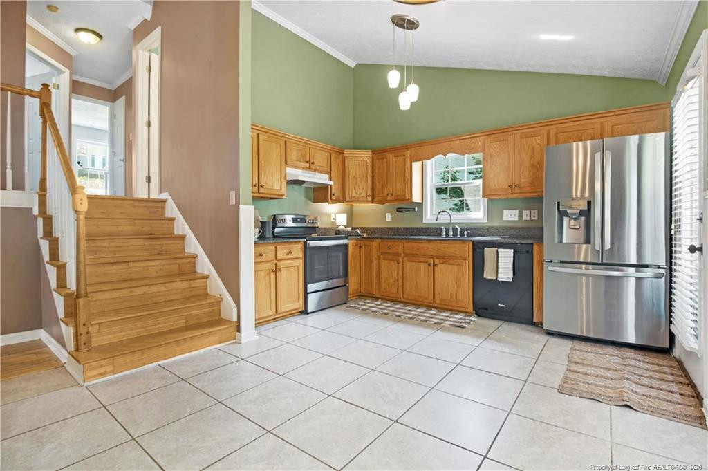 5579 Linkwood Drive Property Photo 9
