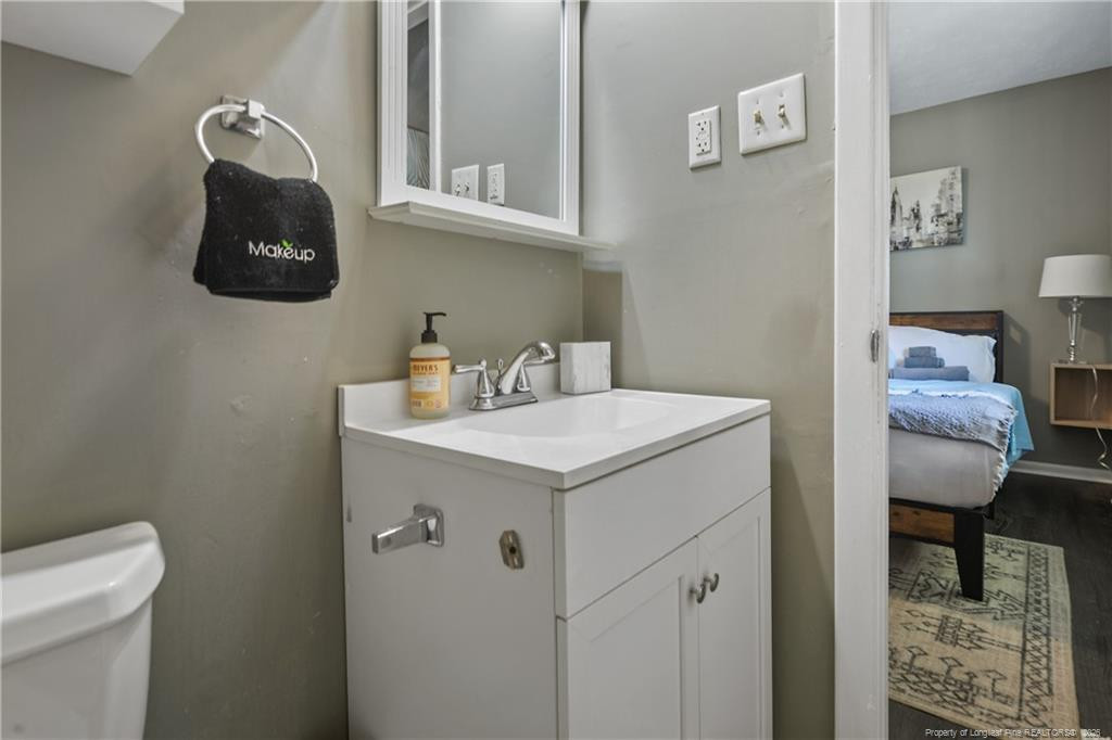 1824 St Paul Avenue Property Photo 39
