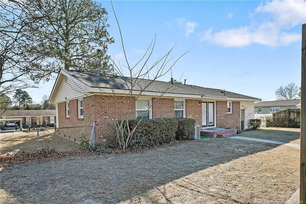 1824 St Paul Avenue Property Photo 42