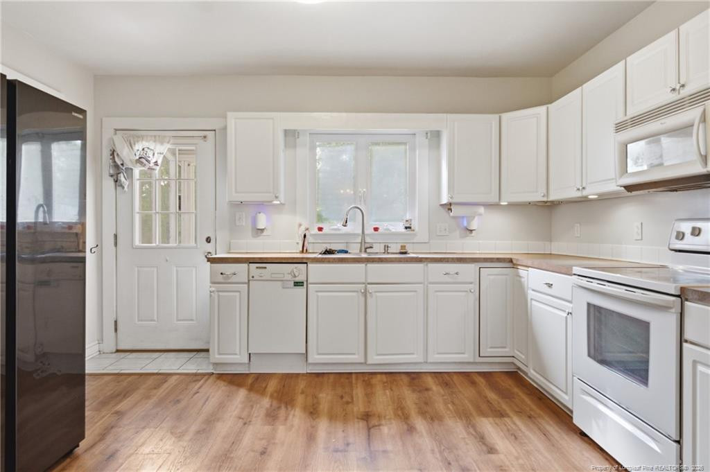 206 E 2nd Avenue Property Photo 16