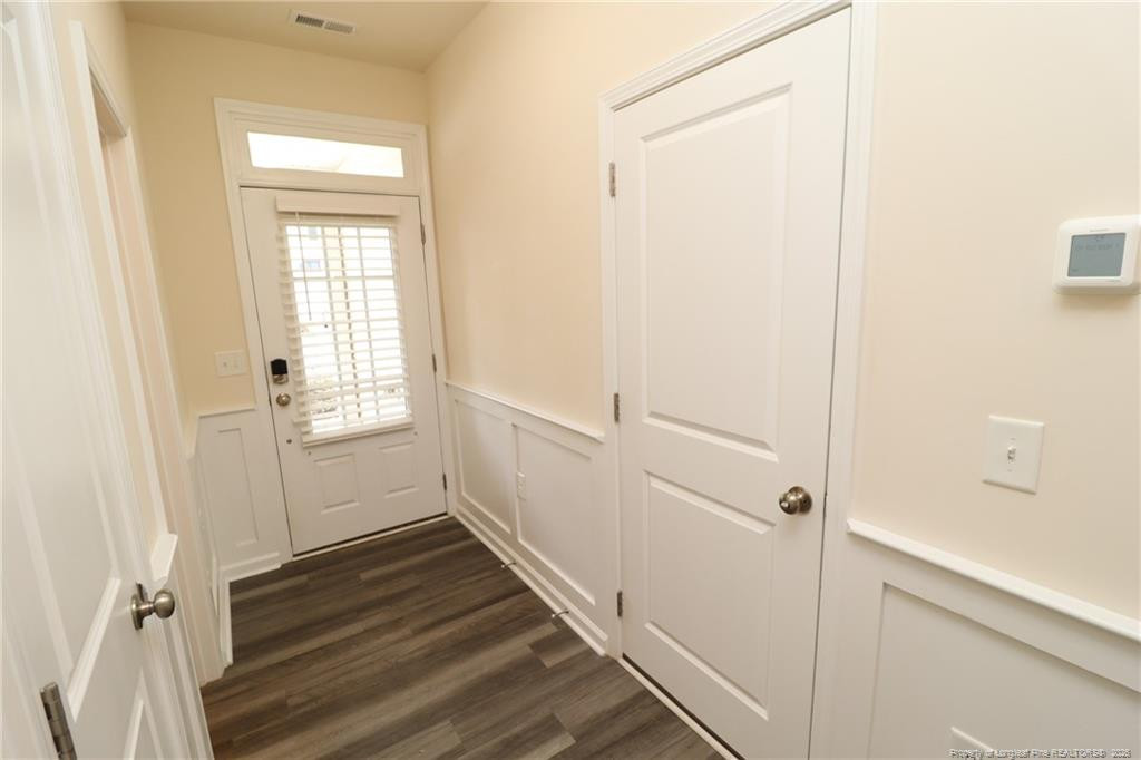 1105 Neighborly Way Property Photo 3