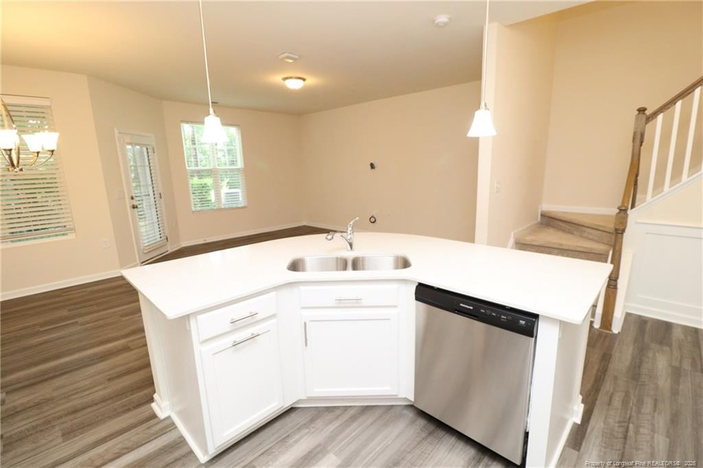 1105 Neighborly Way Property Photo 9