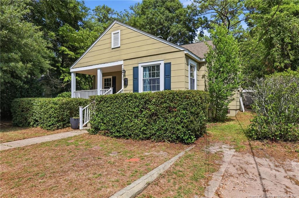 608 Glenville Avenue Property Photo 3