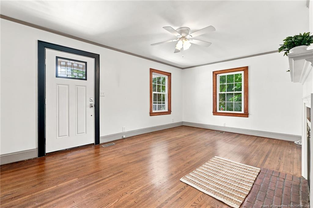 608 Glenville Avenue Property Photo 6