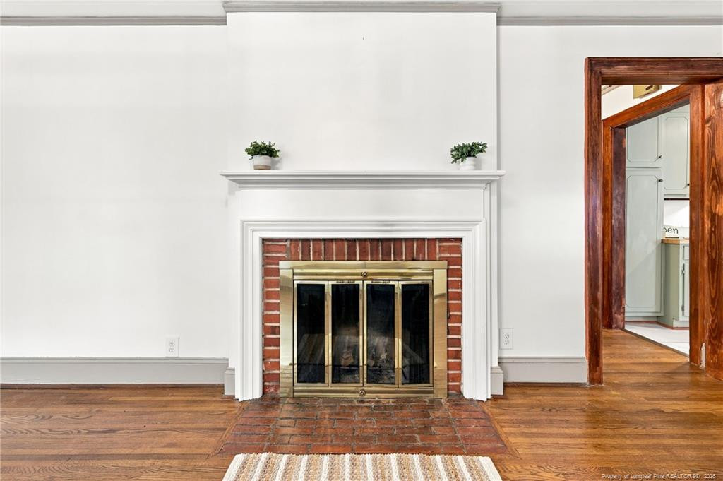 608 Glenville Avenue Property Photo 10