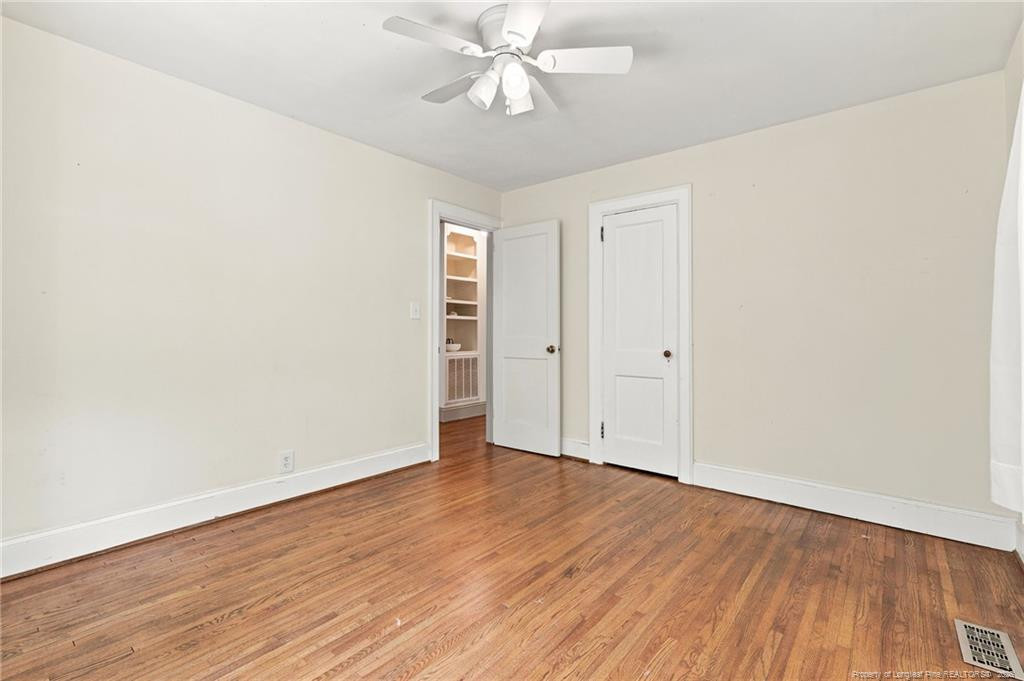 608 Glenville Avenue Property Photo 20
