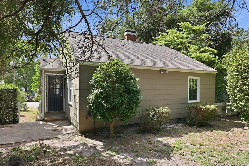 608 Glenville Avenue Property Photo 25