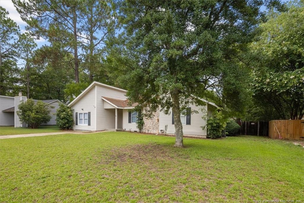 7012 Salinas Court Property Photo 7