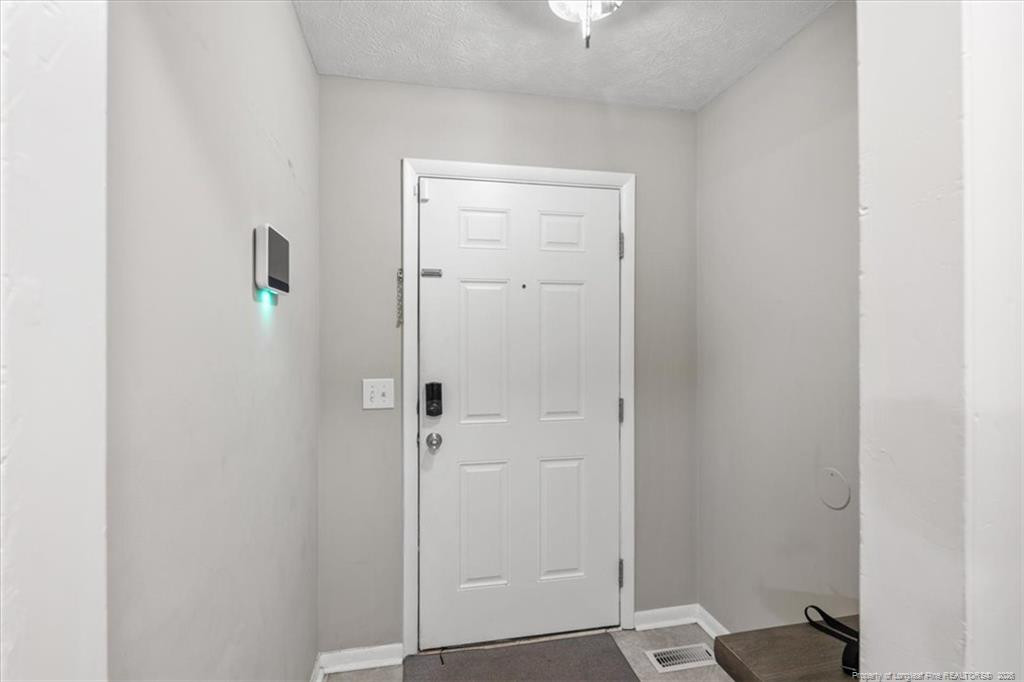 7012 Salinas Court Property Photo 9