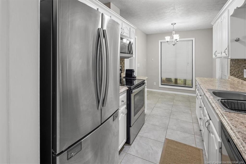 7012 Salinas Court Property Photo 18