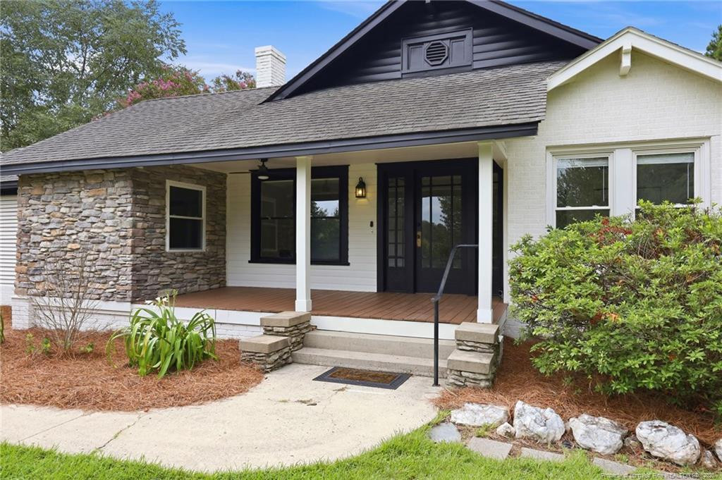 1191 Henley Road Property Photo 2