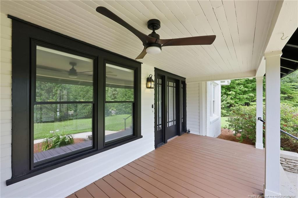 1191 Henley Road Property Photo 6