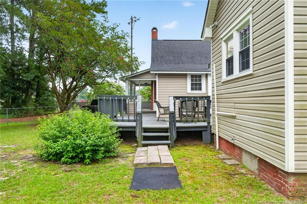 423 E Edinborough Avenue Property Photo 41