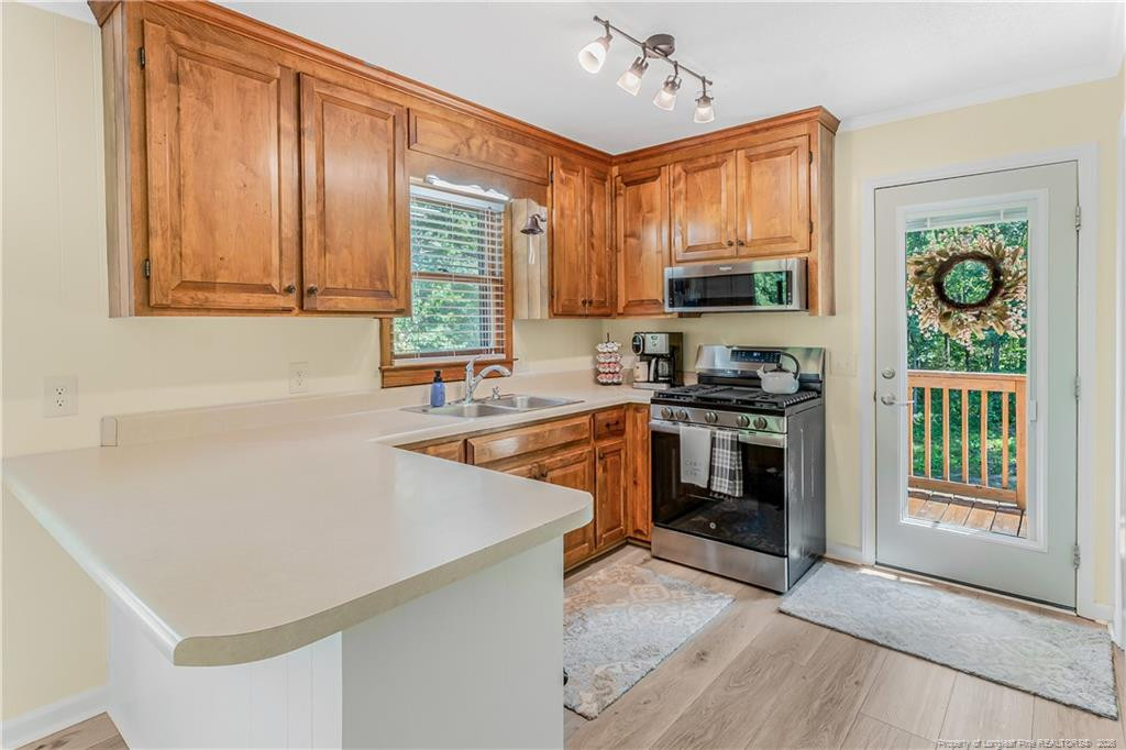600 Winding Creek Drive Property Photo 9