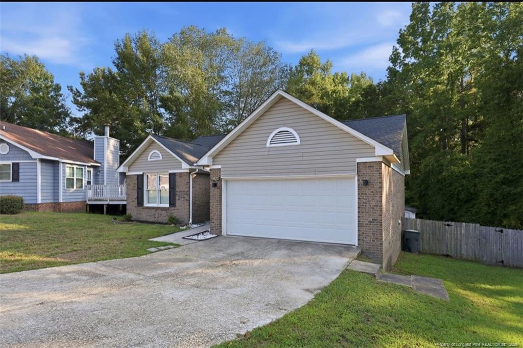 5923 Lively Court Property Photo 3
