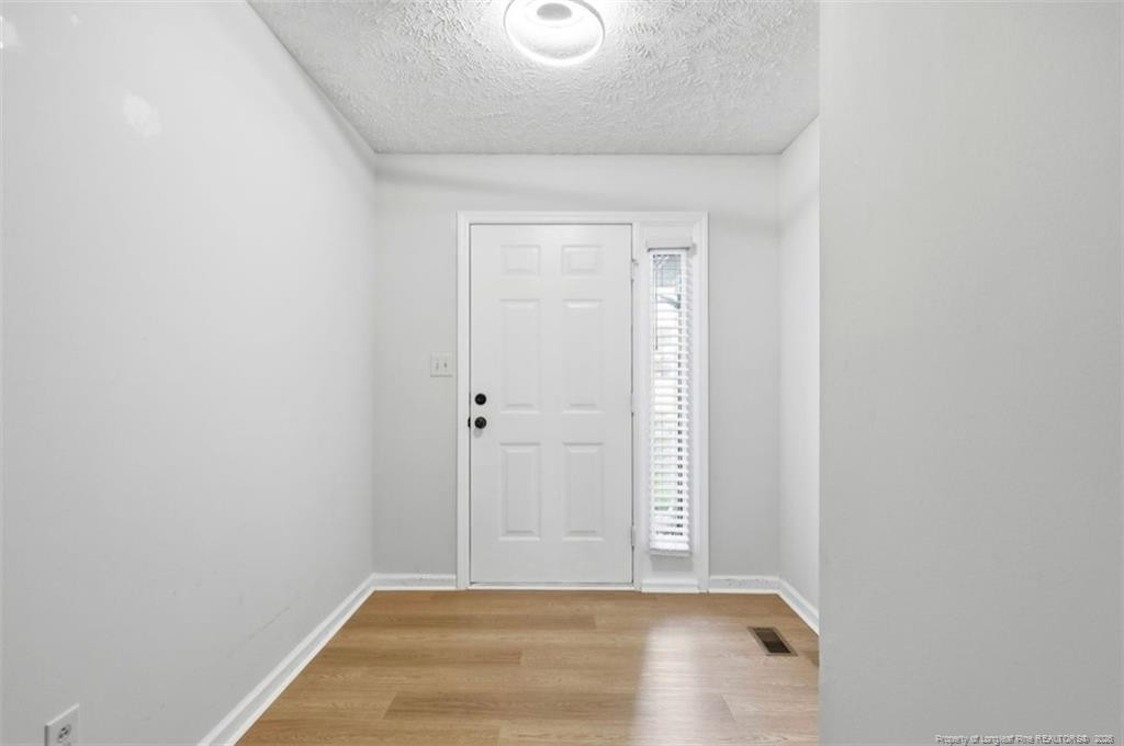 5923 Lively Court Property Photo 20