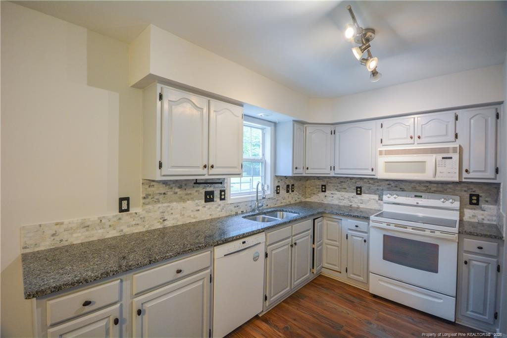 166 Coachman Way Property Photo 14