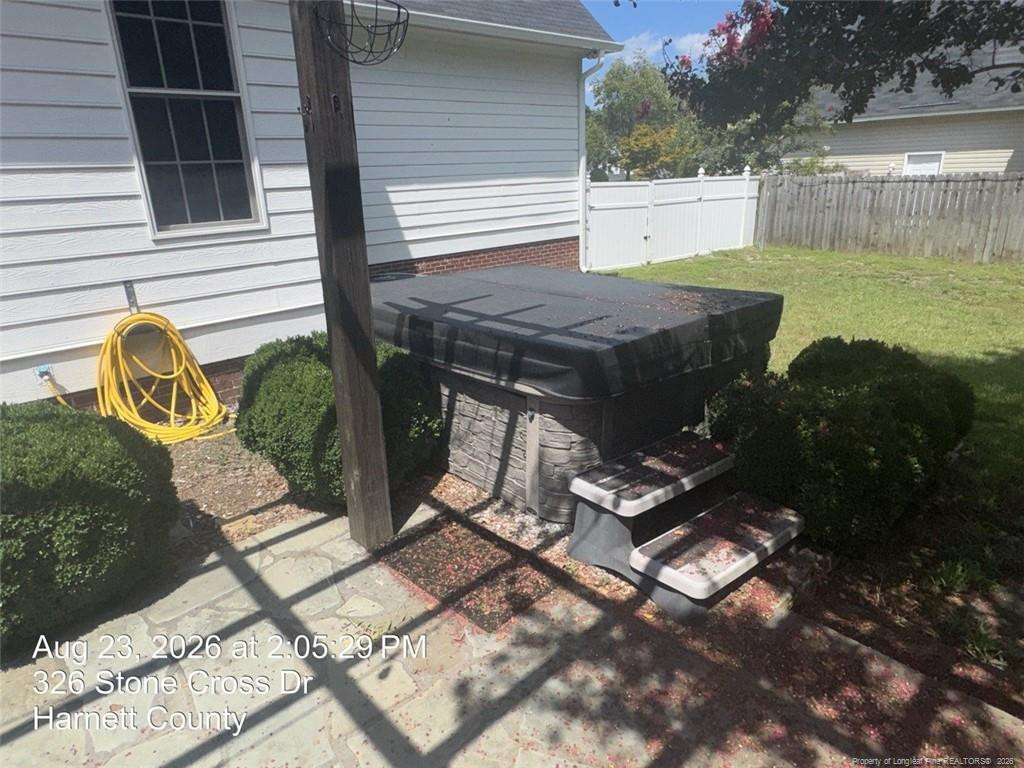 326 Stone Cross Drive Property Photo 3