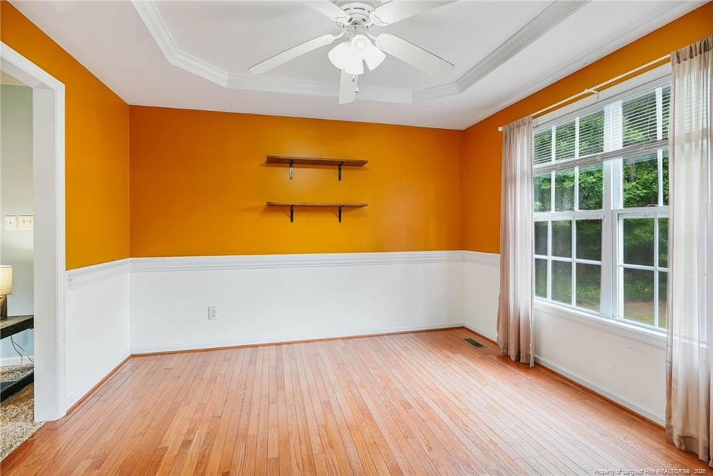 365 Yorkshire Drive Property Photo 11