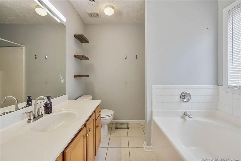 365 Yorkshire Drive Property Photo 30