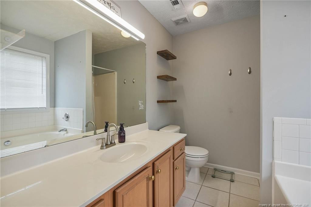 365 Yorkshire Drive Property Photo 31