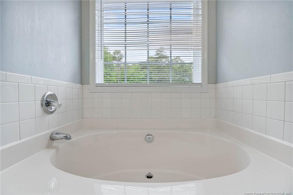 365 Yorkshire Drive Property Photo 33