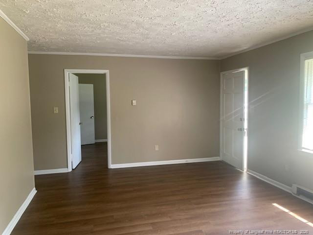 814 Varsity Drive A-b Property Photo 3