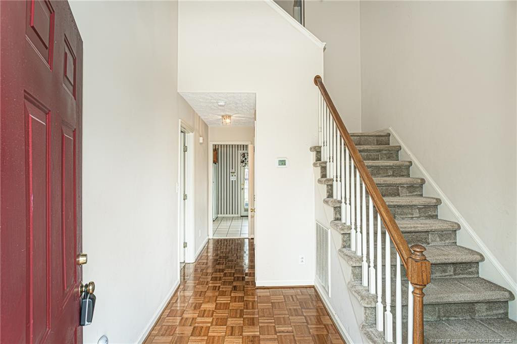 2940 Darien Drive Property Photo 6