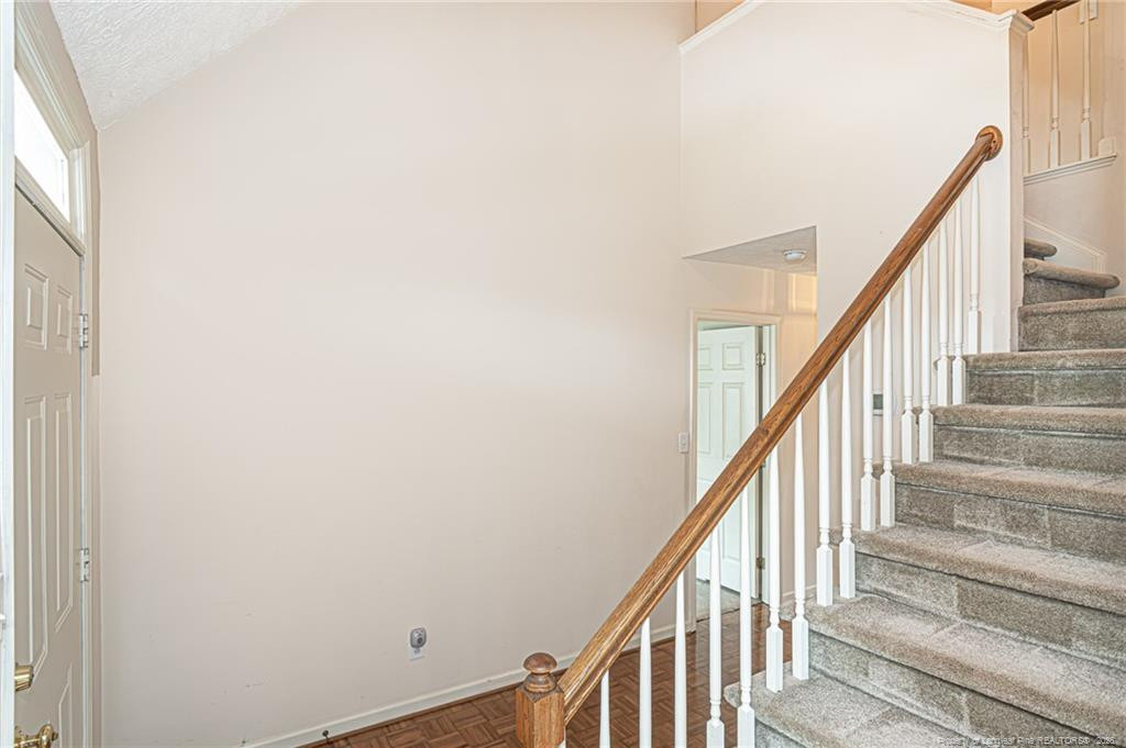 2940 Darien Drive Property Photo 8