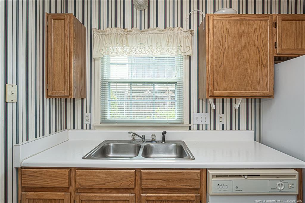 2940 Darien Drive Property Photo 14