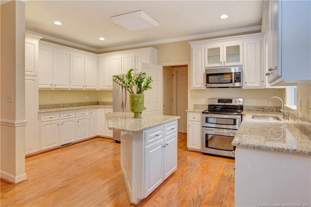 5008 Willow Oak Drive Property Photo 14