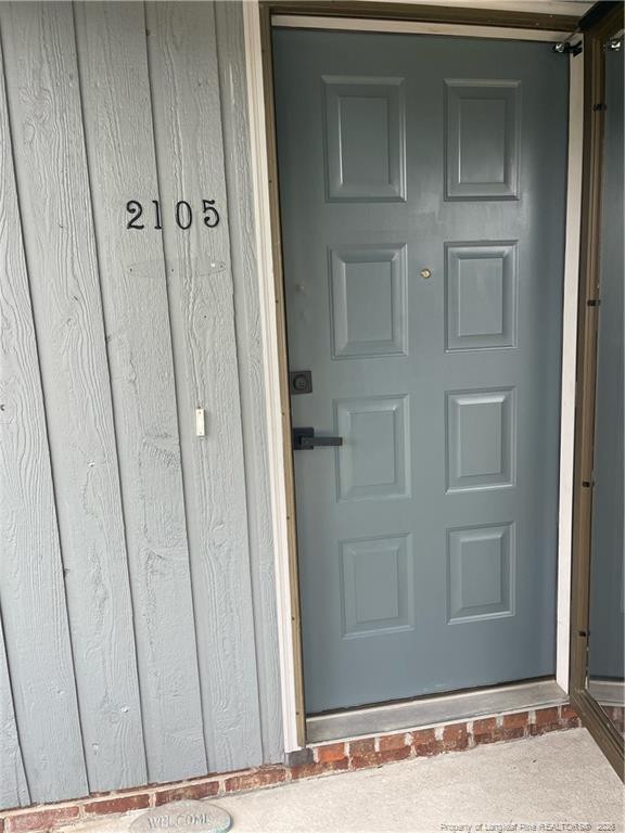 2105 Wexford Oaks Court Property Photo 4